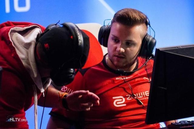 他们通过频 他们通过频